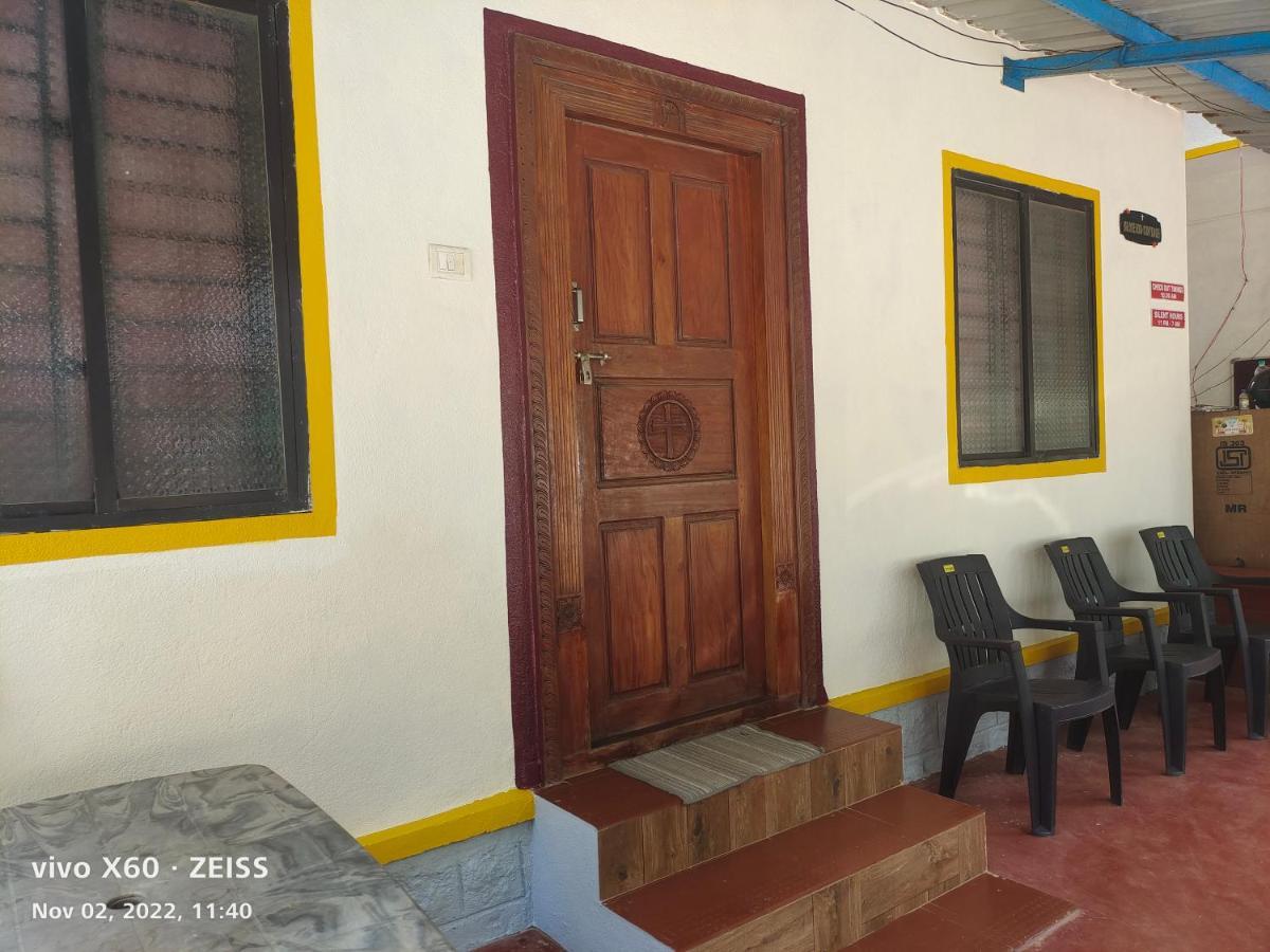 His Grace Sea View Cottages - Private Beach At Malpe Udupi Ngoại thất bức ảnh